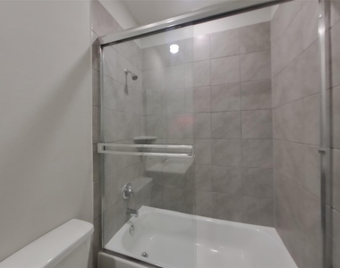 2334 Bailey Fields Lane - Photo Thumbnail 13