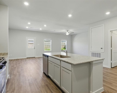 25187 Leather Leaf Ct - Photo Thumbnail 12