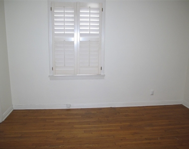 5125 Locust Street - Photo Thumbnail 1