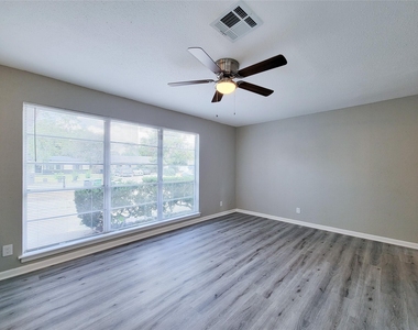 7426 Bigwood Street - Photo Thumbnail 9