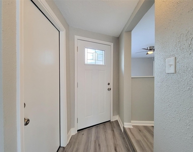 7426 Bigwood Street - Photo Thumbnail 22