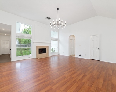 4211 Torrey Creek Lane - Photo Thumbnail 9