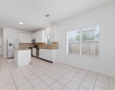 4211 Torrey Creek Lane - Photo Thumbnail 11
