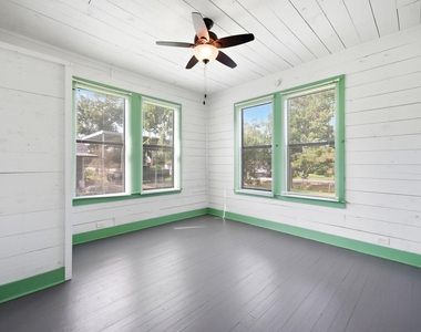 313 S Blackwell Street - Photo Thumbnail 8