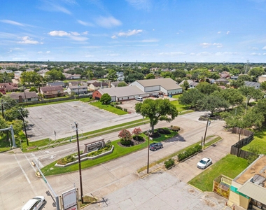 16723 Running Quail Court - Photo Thumbnail 47