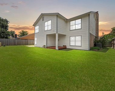 16723 Running Quail Court - Photo Thumbnail 38