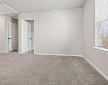 2425 Shellcracker Drive - Photo Thumbnail 10