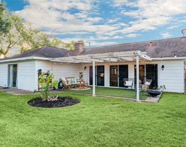 1034 Montour Drive - Photo Thumbnail 25