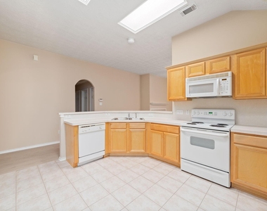20511 Bouganvilla Blossom Ln Lane - Photo Thumbnail 12