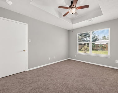 16200 Sun View Lane - Photo Thumbnail 11