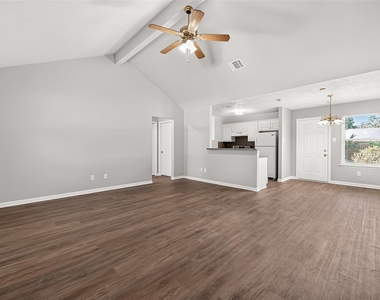 16200 Sun View Lane - Photo Thumbnail 2