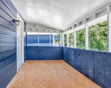 16016 Green Manor Drive - Photo Thumbnail 14