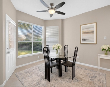 18502 Berry Leaf Court - Photo Thumbnail 10