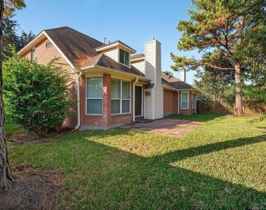 18502 Berry Leaf Court - Photo Thumbnail 26