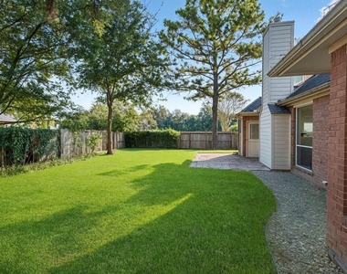 18502 Berry Leaf Court - Photo Thumbnail 28