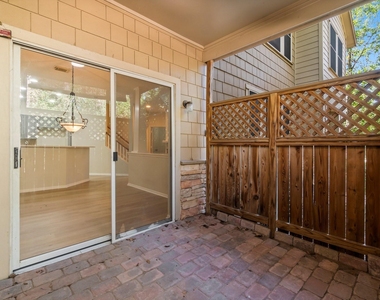 75 Scarlet Woods Court - Photo Thumbnail 22