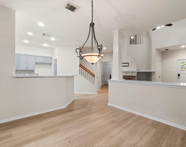 75 Scarlet Woods Court - Photo Thumbnail 7