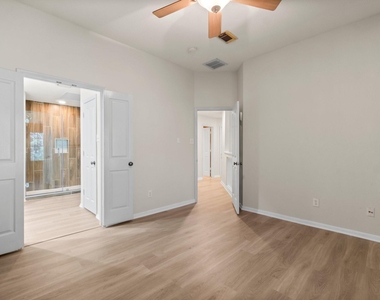 75 Scarlet Woods Court - Photo Thumbnail 14