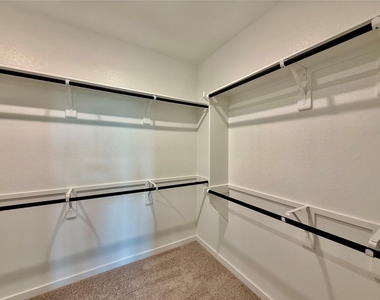 7415 Bristlegrass Colony Court - Photo Thumbnail 15