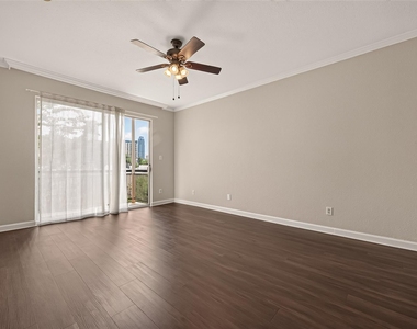 4515 Briar Hollow Place - Photo Thumbnail 6