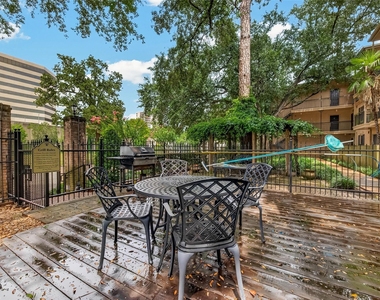 4515 Briar Hollow Place - Photo Thumbnail 23