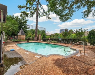 4515 Briar Hollow Place - Photo Thumbnail 20