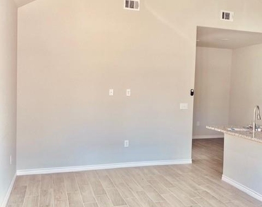 11907 Nelwood Street - Photo Thumbnail 1