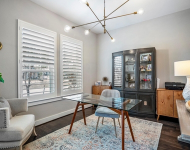 222 Thistle Drive - Photo Thumbnail 6