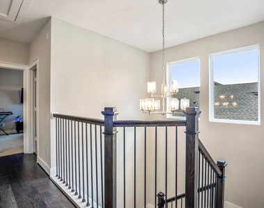 222 Thistle Drive - Photo Thumbnail 20