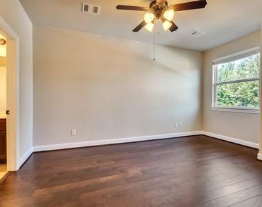 5342 Tyler Park Lane - Photo Thumbnail 34