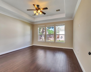 5342 Tyler Park Lane - Photo Thumbnail 28