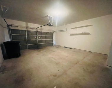 4702 Sedgewood Drive - Photo Thumbnail 20