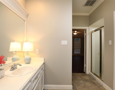 7906 Tizerton Court - Photo Thumbnail 30