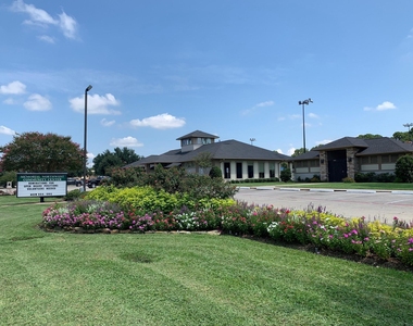 7906 Tizerton Court - Photo Thumbnail 47