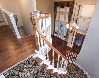 7906 Tizerton Court - Photo Thumbnail 33
