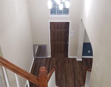 3839 Landon Park Drive - Photo Thumbnail 10