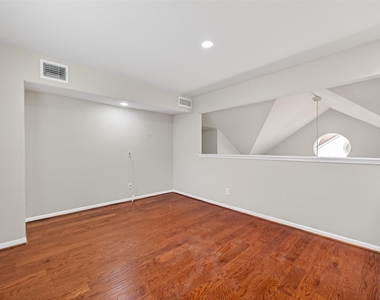 1114 Augusta Drive - Photo Thumbnail 30