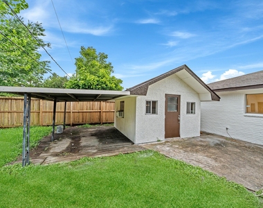 11823 S Willow Circle - Photo Thumbnail 31