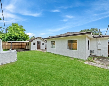 11823 S Willow Circle - Photo Thumbnail 30