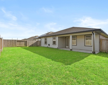 7915 Murciana Drive - Photo Thumbnail 29