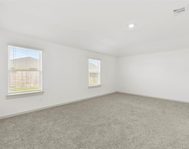 7915 Murciana Drive - Photo Thumbnail 19