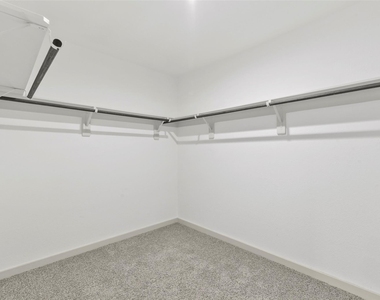 7915 Murciana Drive - Photo Thumbnail 26