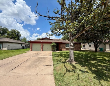 12426 Foxburo Drive - Photo Thumbnail 1