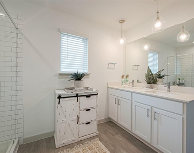 17 Desert Spring Lane - Photo Thumbnail 20