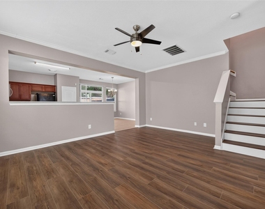 8126 Montague Manor Lane - Photo Thumbnail 8
