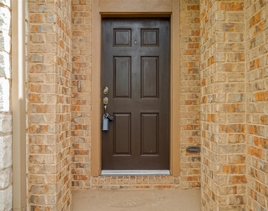 19619 Blair Orchard Lane - Photo Thumbnail 3