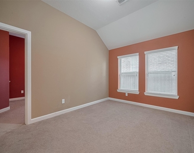 19619 Blair Orchard Lane - Photo Thumbnail 24