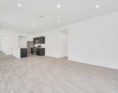 23133 Teakwood Hills Drive - Photo Thumbnail 11