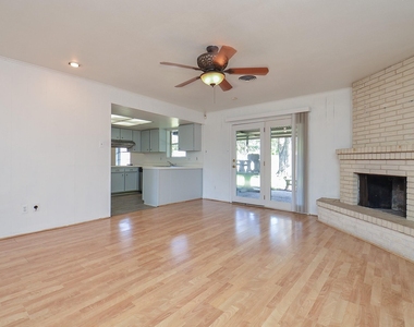 7327 Osage Street - Photo Thumbnail 11