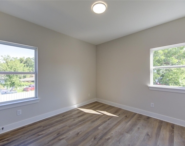 4706a Rawley - Photo Thumbnail 19